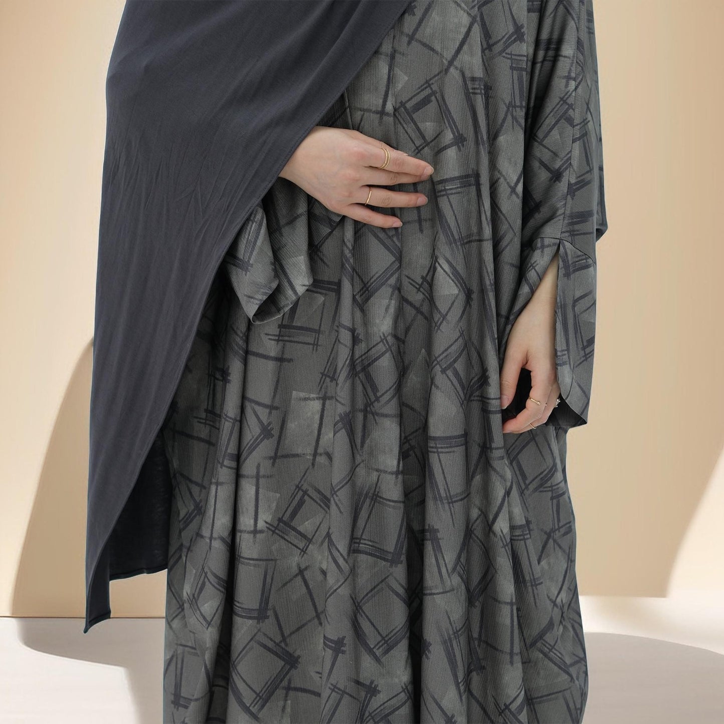 Geometric Drape Open Abaya - Try Modest Limited
