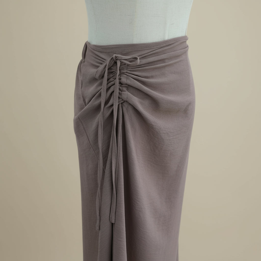 Conjunto de falda modesta y abaya abierta de dos piezas