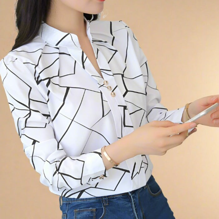 Casual printed white tops for women