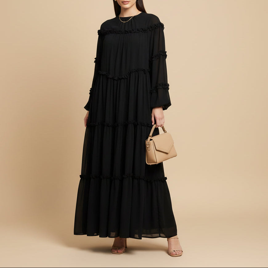 Amara Stufen-Chiffon-Maxikleid