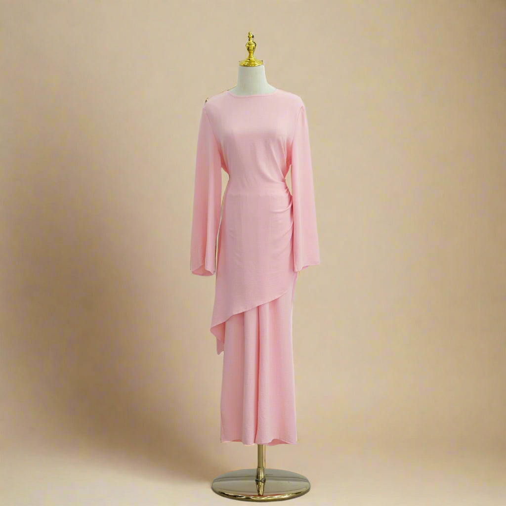 Asimetrik Drape Tunik ve Geniş Paça Pantolon Takımı