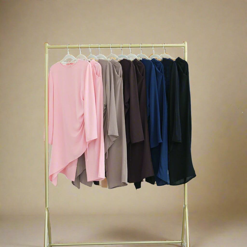 Asimetrik Drape Tunik ve Geniş Paça Pantolon Takımı