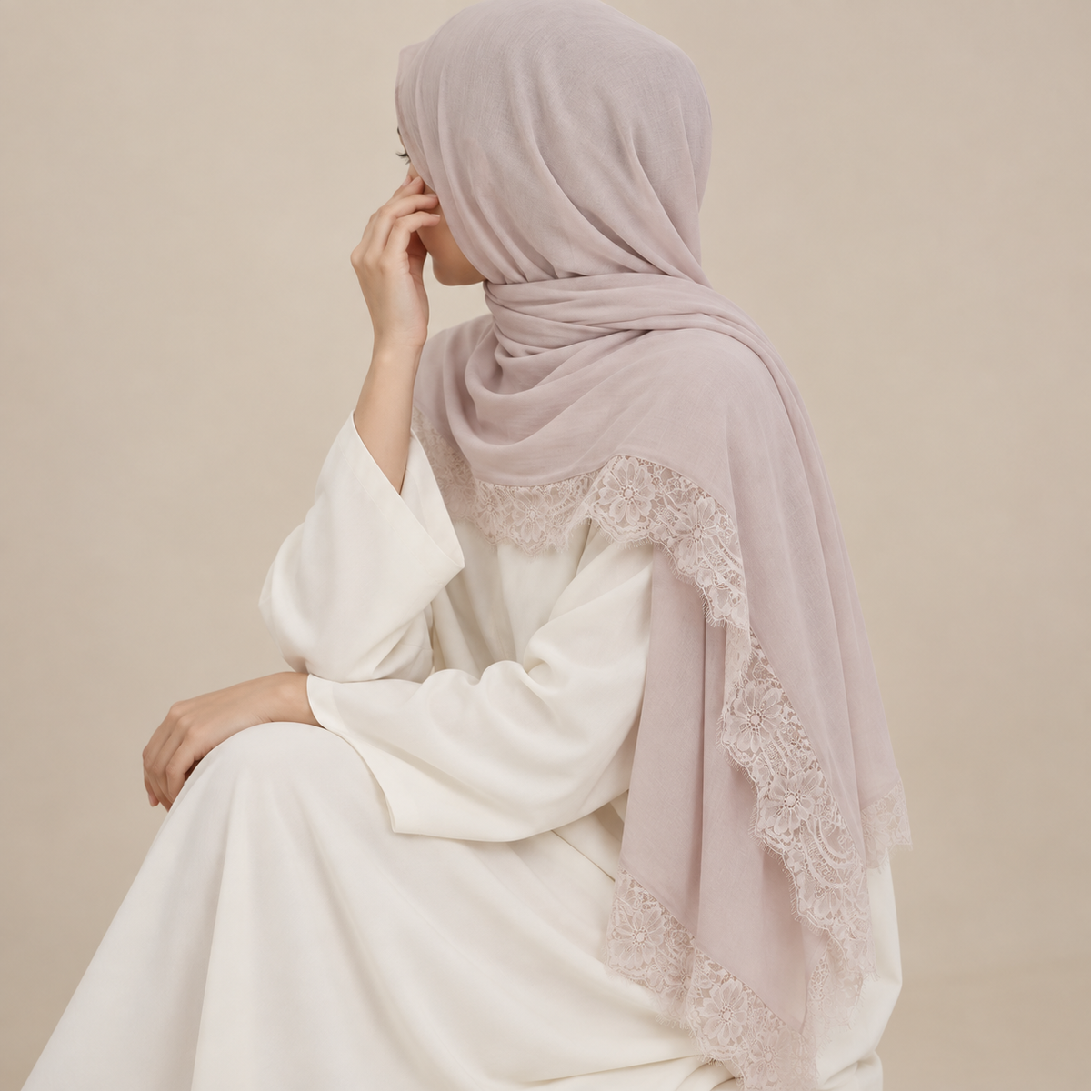 Schwarzer Schleier aus Modal-Spitze Hijab