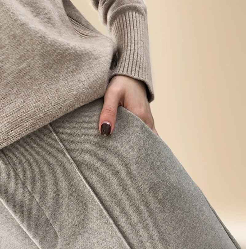 Buy Best Women's Winter Pants-Stay Warm in Cold Weather - Try Modest Limited