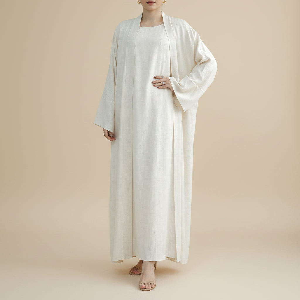 Abaya drapeada a dúo y vestido lencero