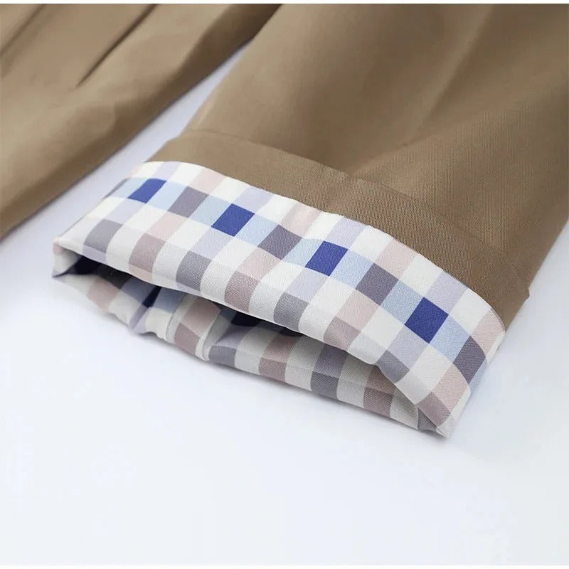 Κομψή καμπαρντίνα για γυναίκες – Μοντέρνα φθινοπωρινή χειμερινή εξωτερική ένδυση