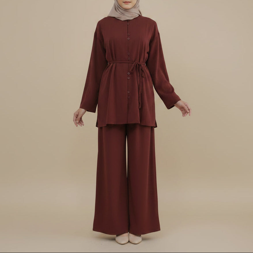 Conjunto a juego de túnica con cinturón y pantalón de pierna ancha de Elowen