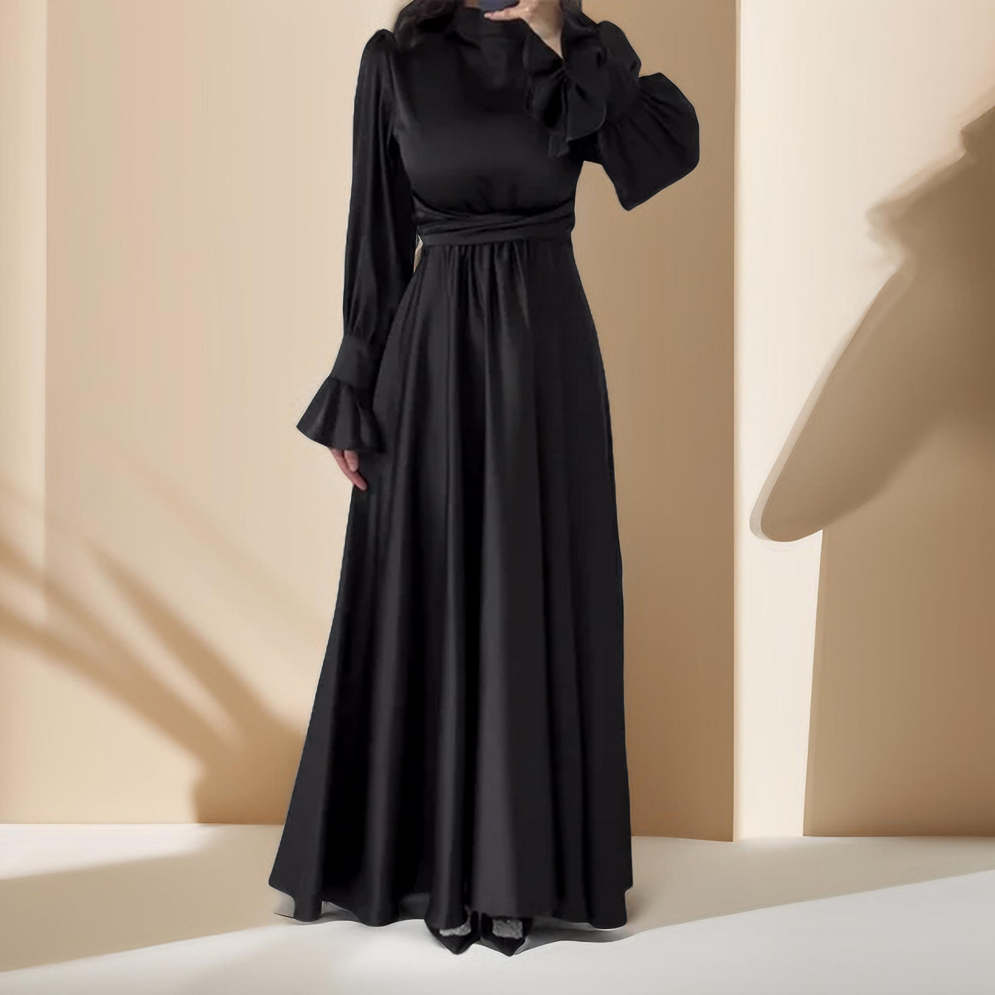 Emerald Embrace: Puff sleeves evening dress