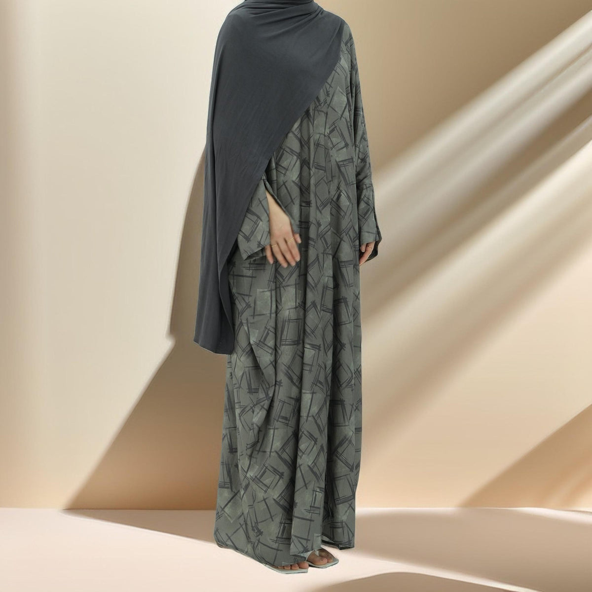 Geometric Drape Open Abaya - Try Modest Limited