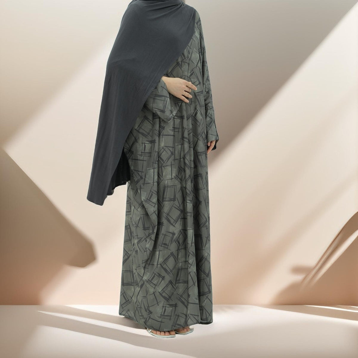 Geometric Drape Open Abaya - Try Modest Limited
