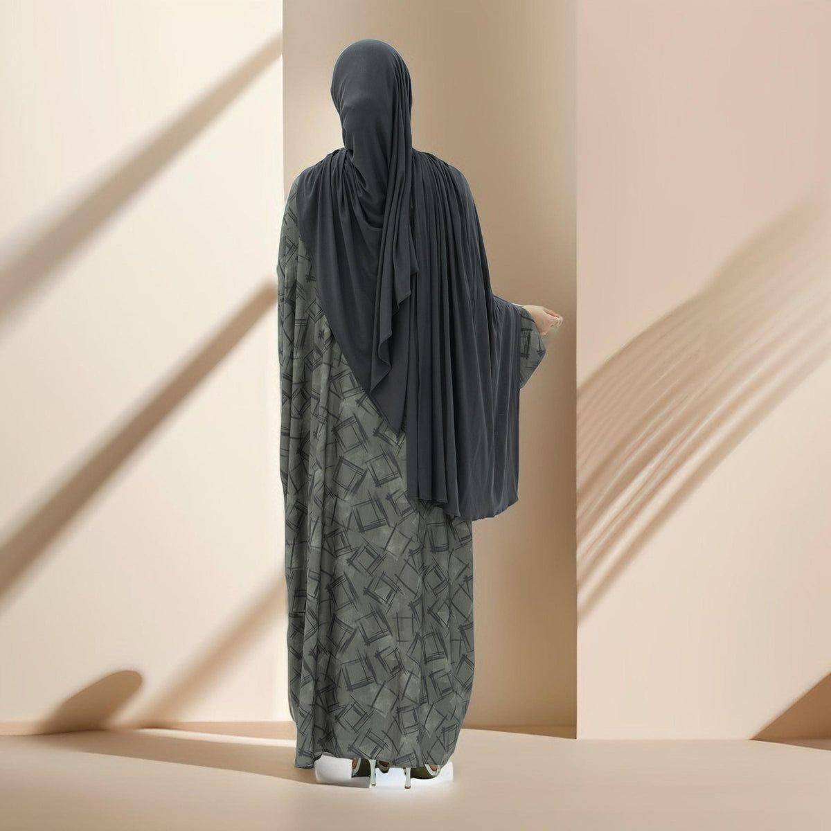 Geometric Drape Open Abaya - Try Modest Limited