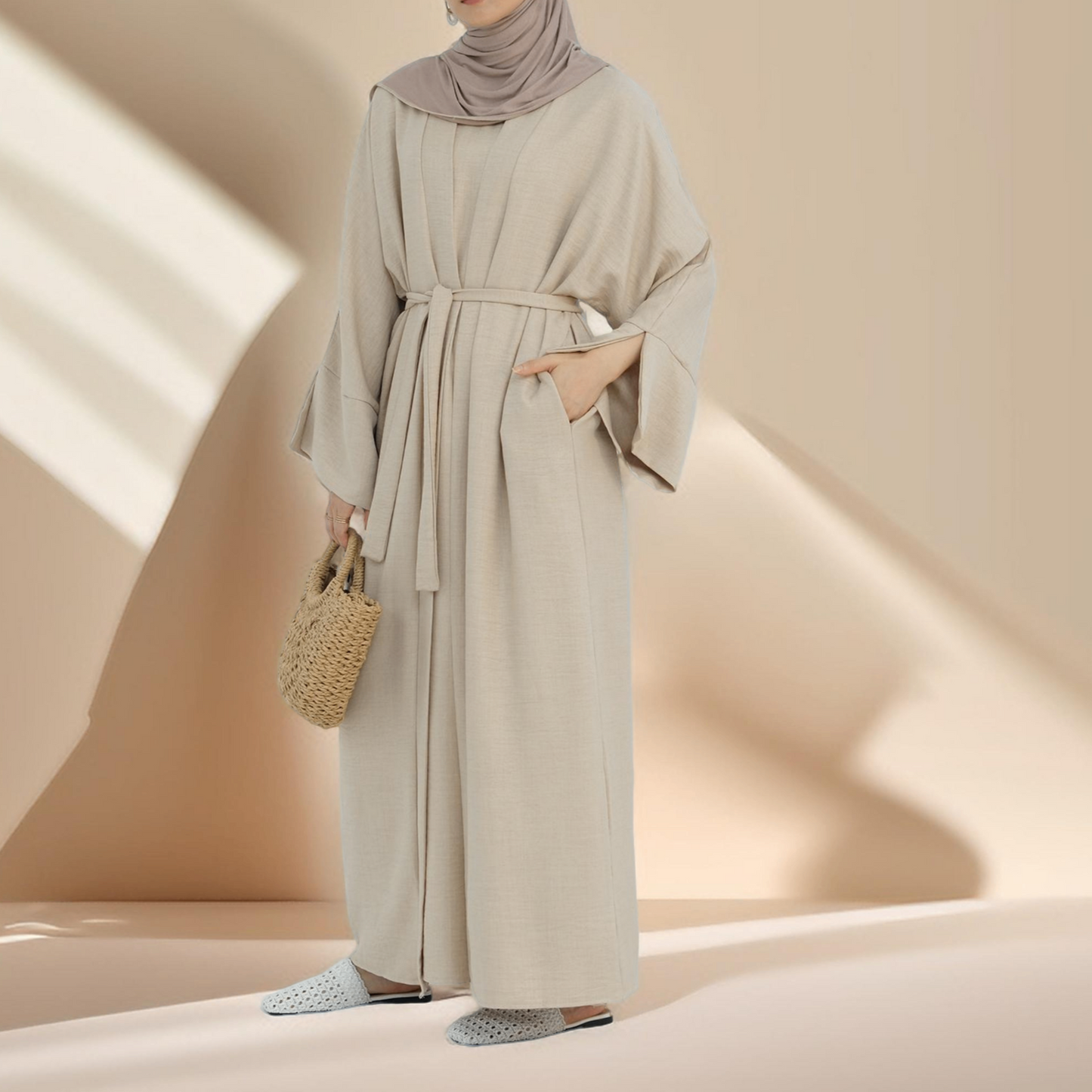 Kamila Classic : ensemble d'abaya ouvert uni 2 pièces