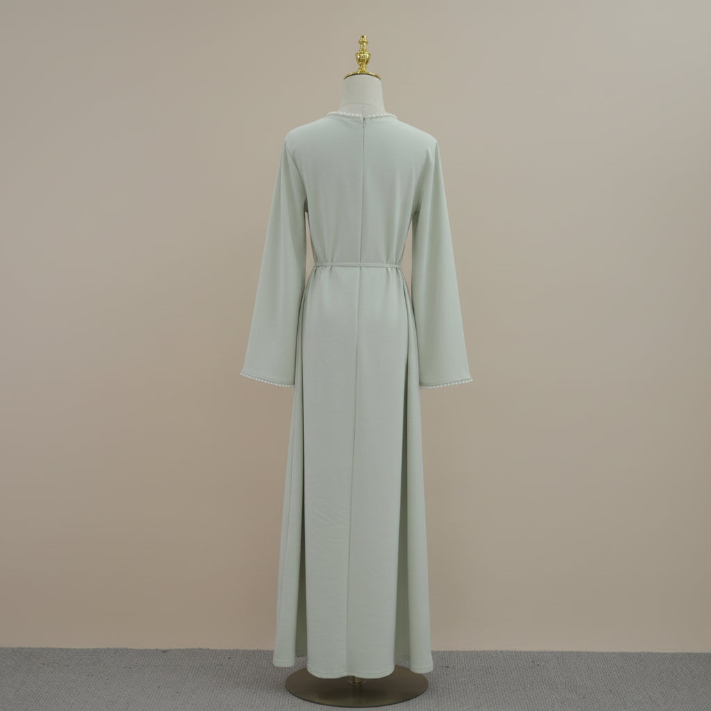 Abito Abaya con mantello di perle Lavin