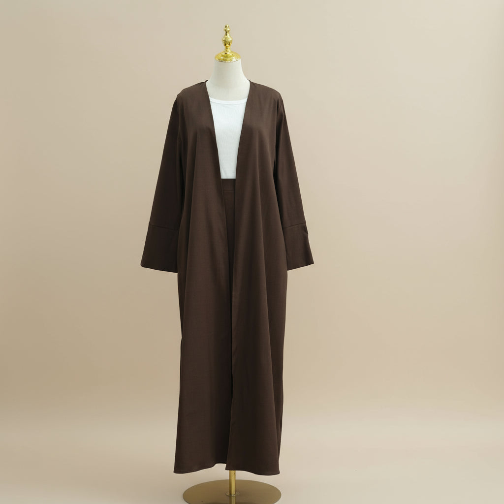 Conjunto de dos piezas Layan: abaya abierta y falda maxi