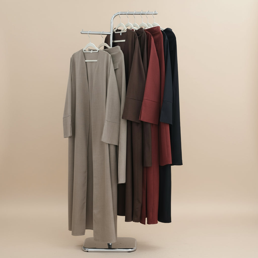 Conjunto de dos piezas Layan: abaya abierta y falda maxi