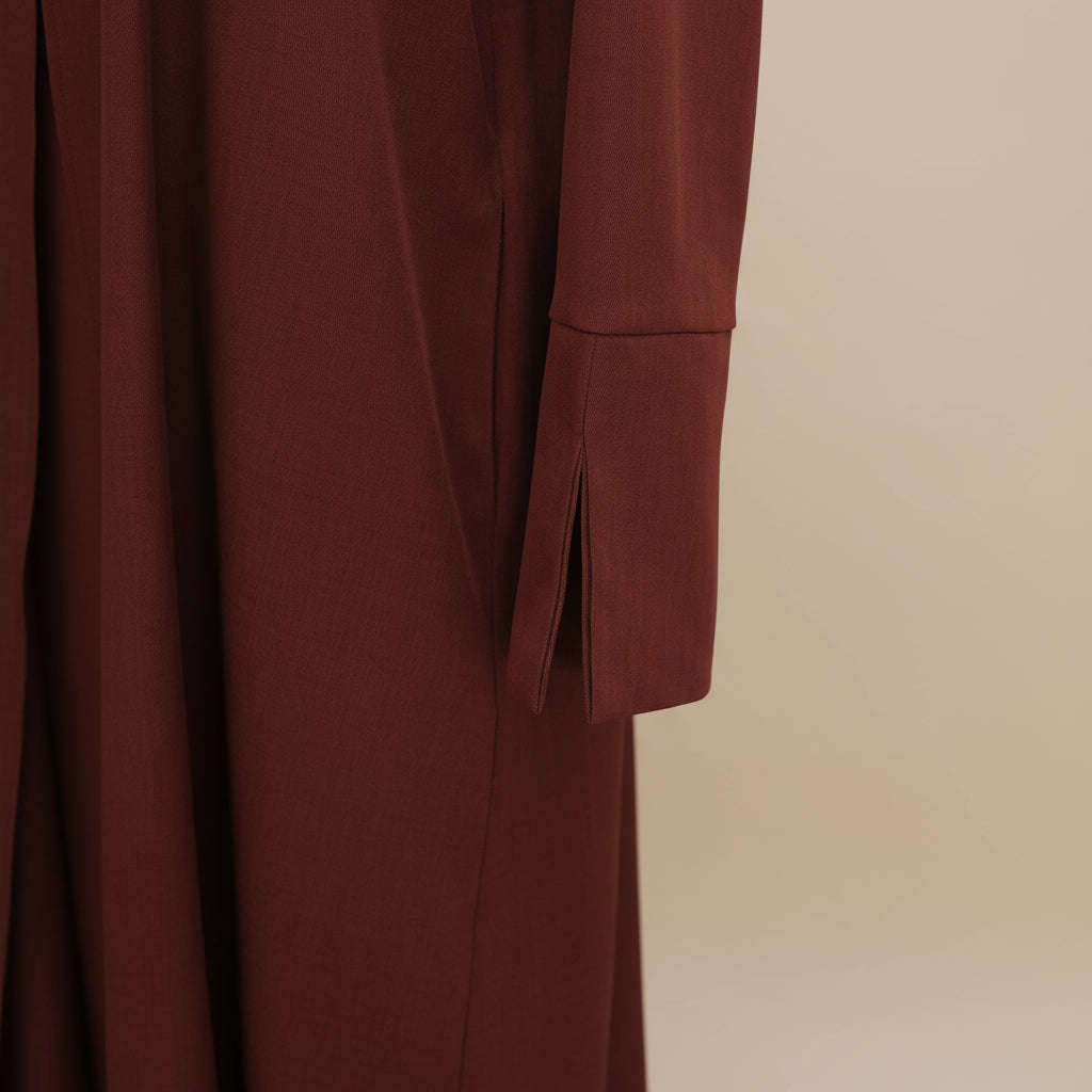 Conjunto de dos piezas Layan: abaya abierta y falda maxi