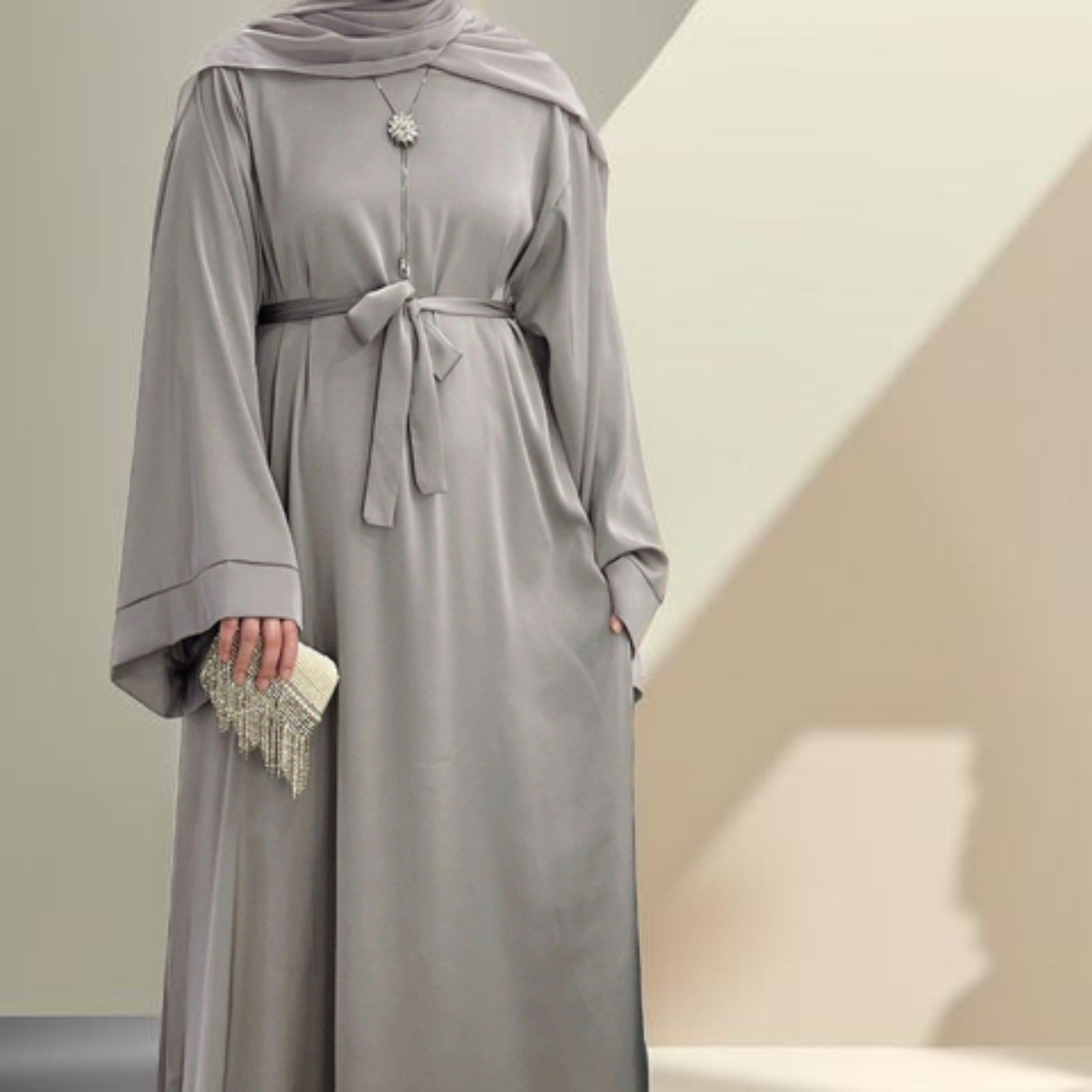 Lightweight plain abaya with long sleeves - Try Modest Limited 