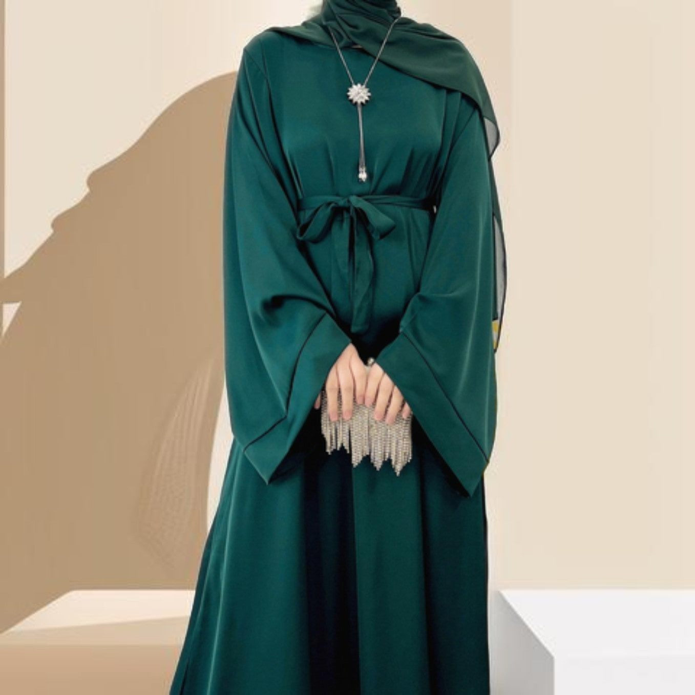 Lightweight plain abaya with long sleeves - Try Modest Limited 