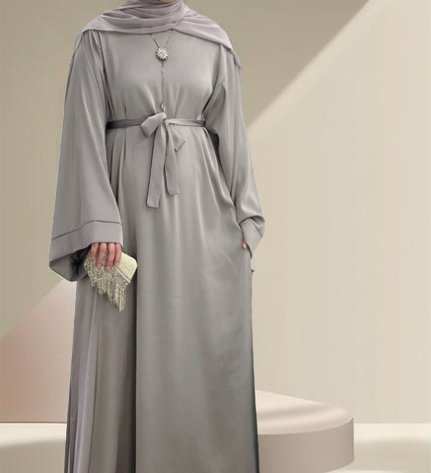 Lightweight plain abaya with long sleeves - Try Modest Limited 