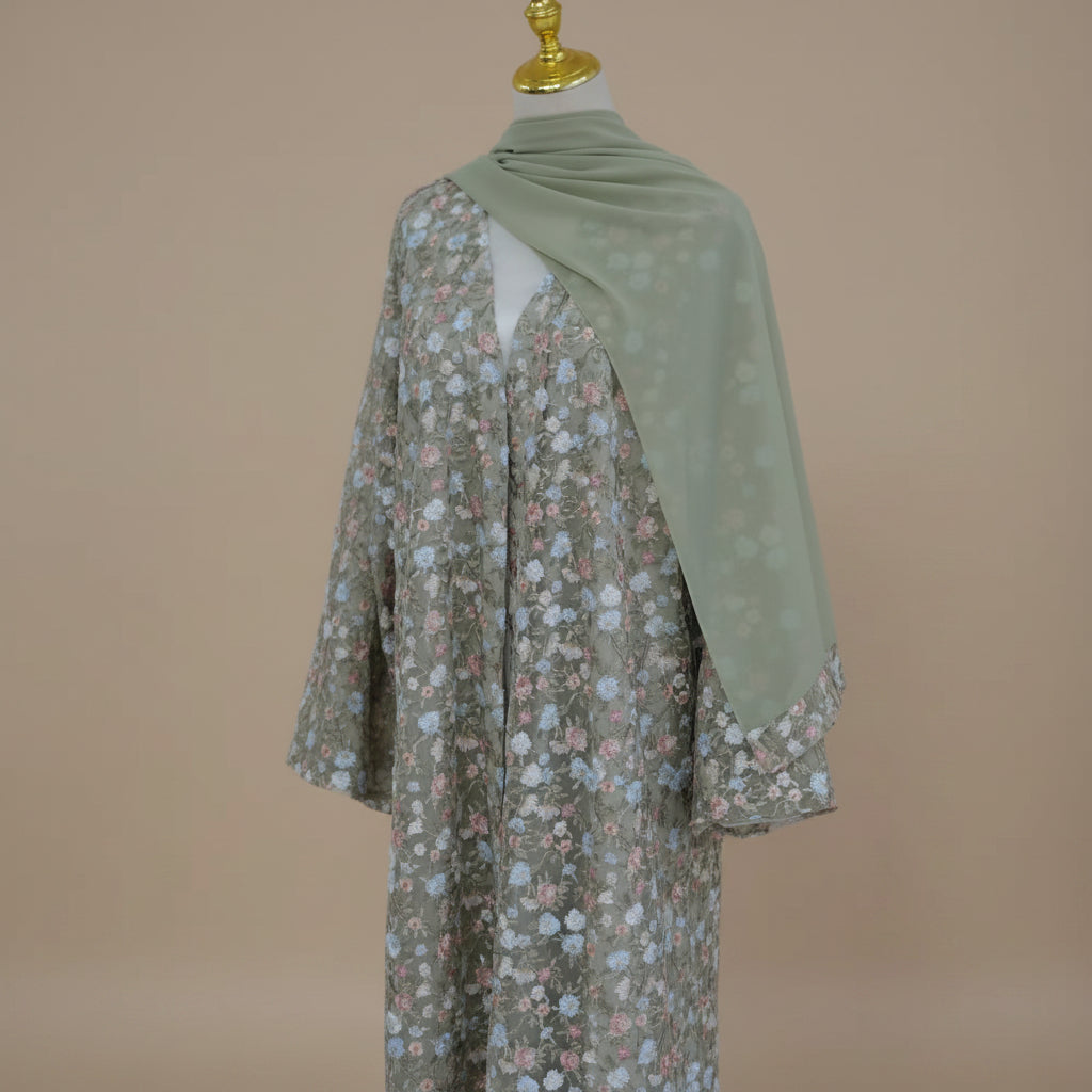 Nooré Intricate Embroidered Luxury Open Abaya Set