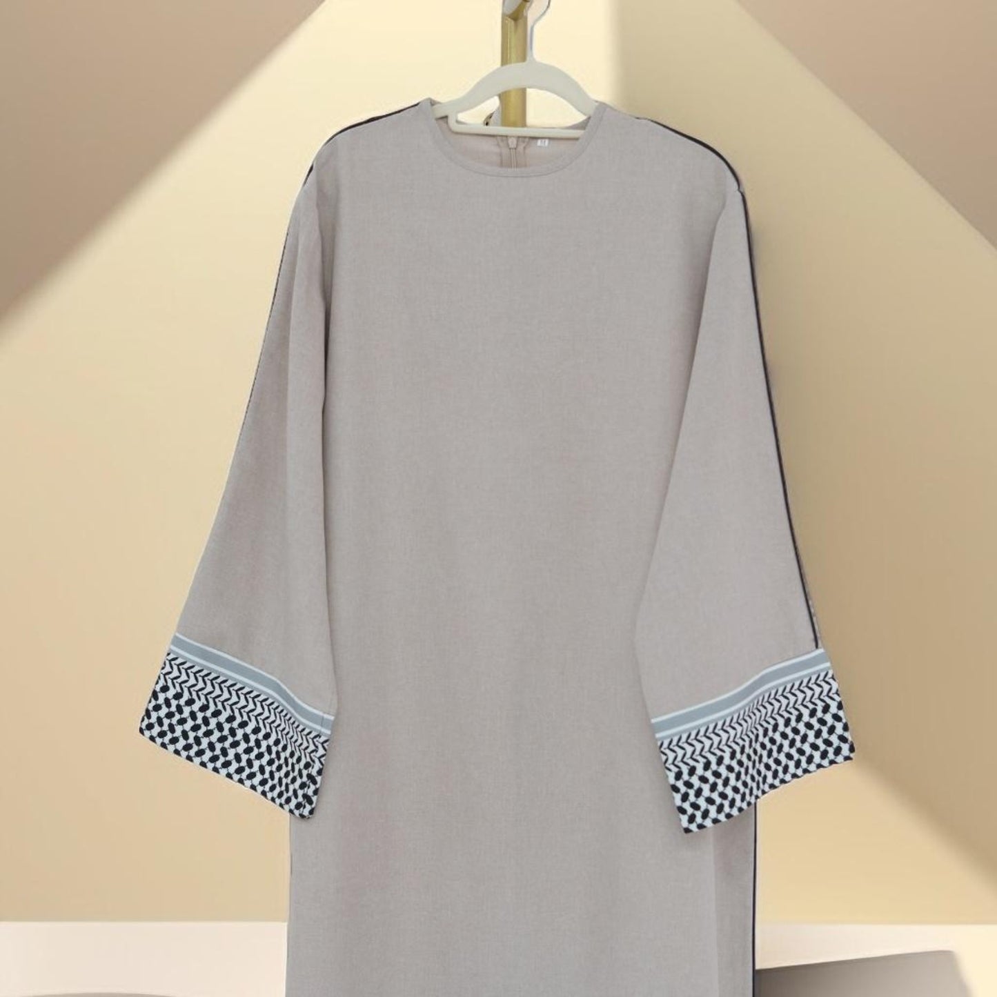 Palestine Kufiyah Inspired Linen Abaya - Try Modest Limited 