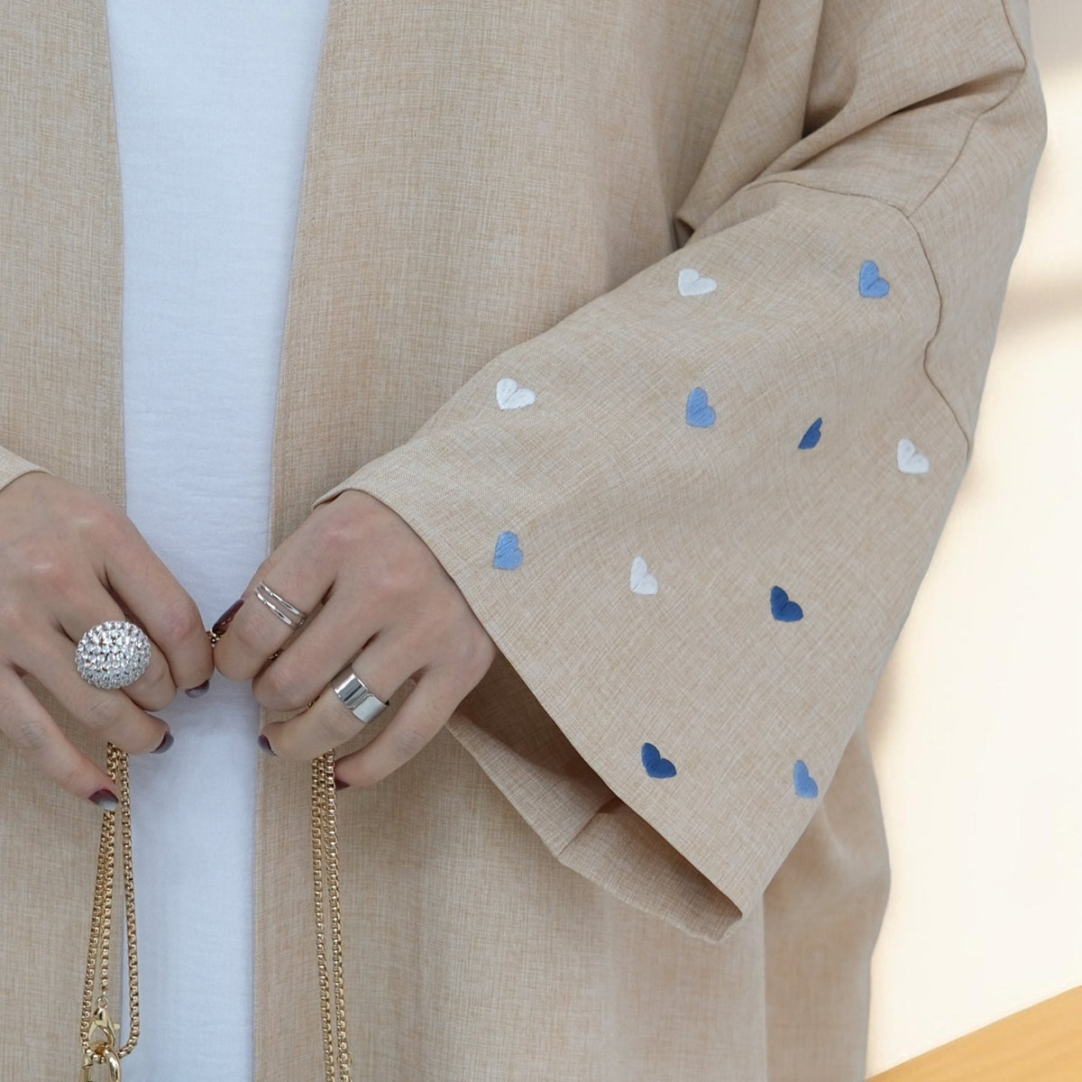 Qalb al-Haya- Heart Pattern Embroidery Linen Open Abaya Dubai New Fashion Kimono - Try Modest Limited