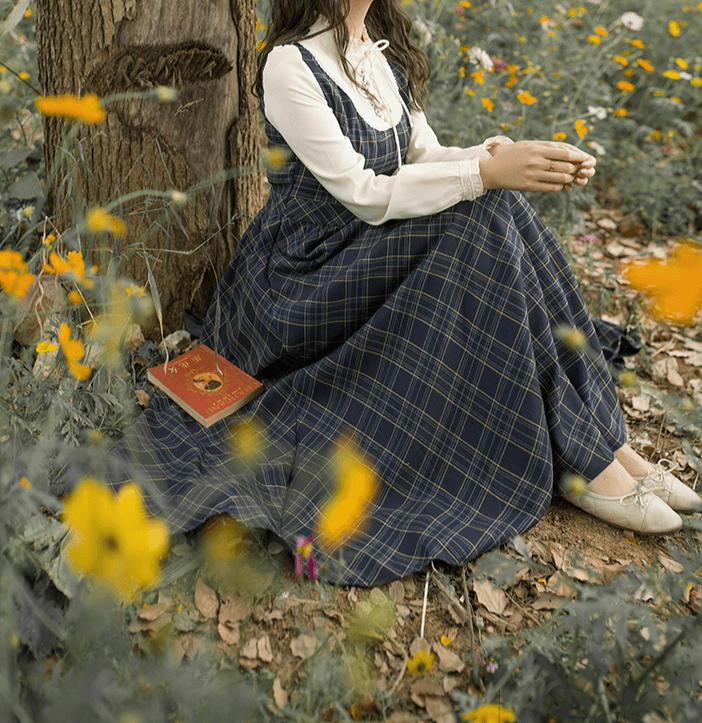 Retro college style dress - Try Modest Limited