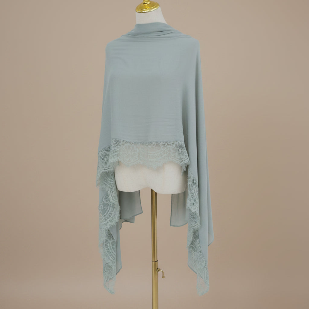 Salbeigrüner Modal-Spitzen-Hijab