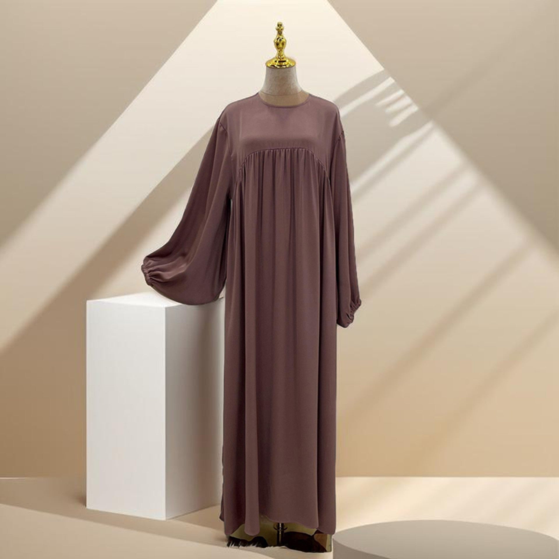 Shimmery Abaya Dress with Loose Fit - Try Modest Limited 