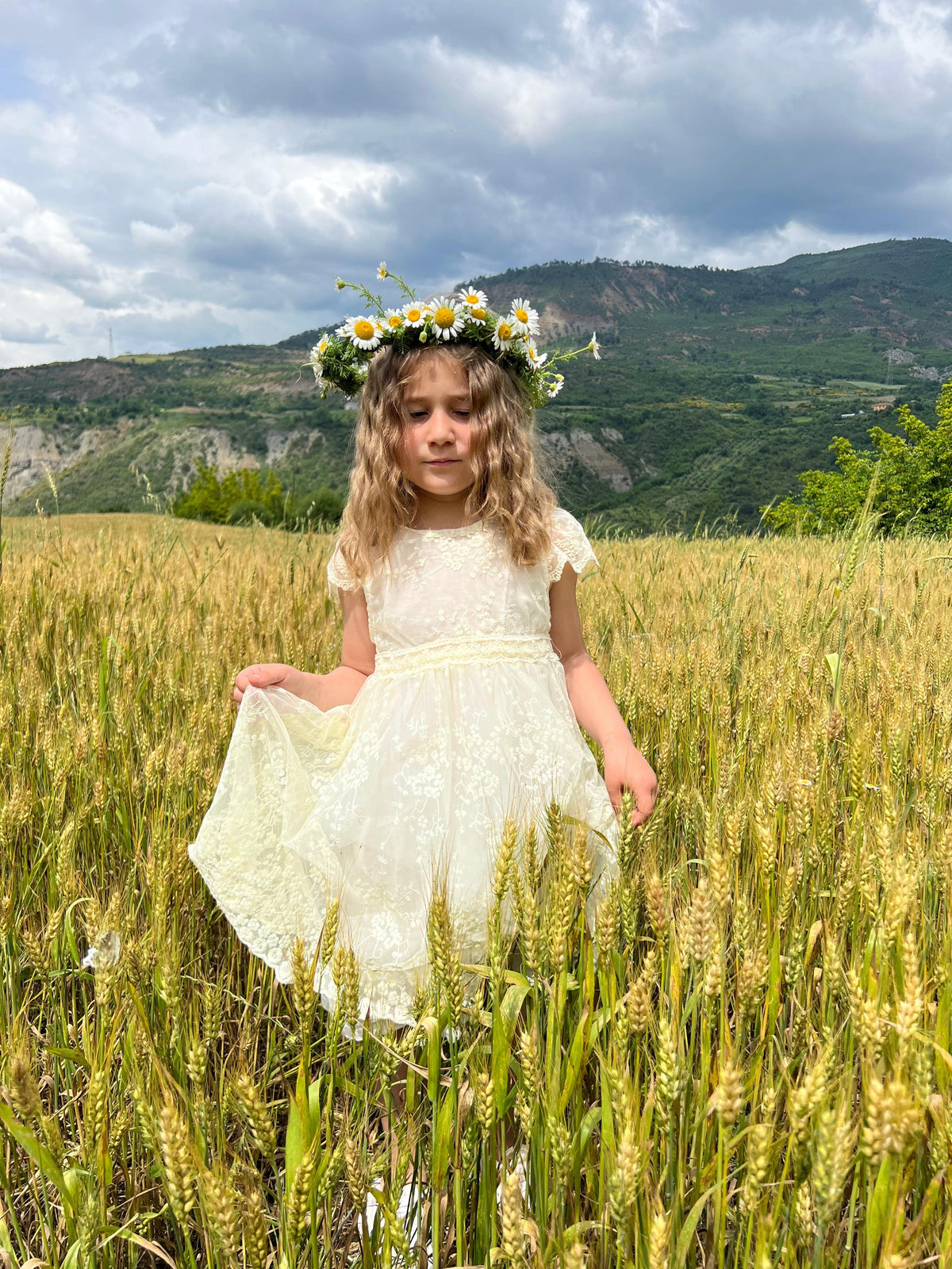 Short sleeve girls dress with lace - Try Modest Limited