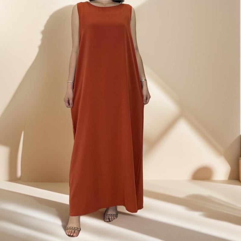 Sleeveless slip dress - Try Modest Limited 