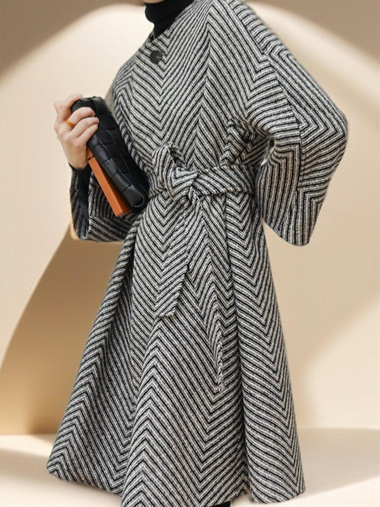 Women's Black and White Zig Zag Wool Coat - Try Modest Limited 