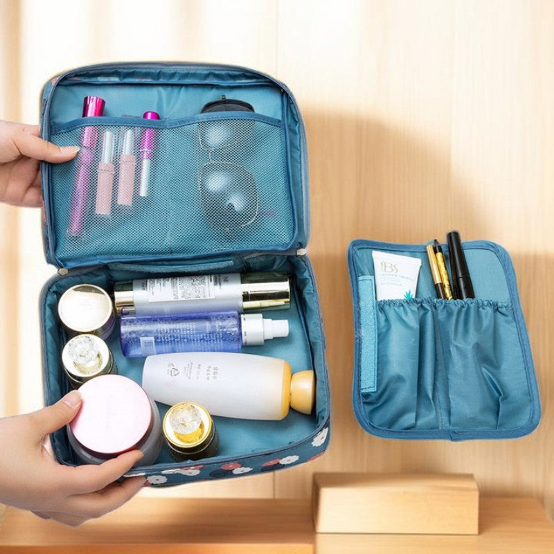 Women's Simple Waterproof Travel Makeup Bag-Keep your Beauty - Try Modest Limited