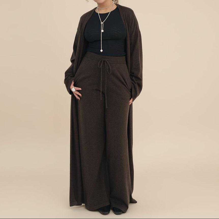 Completo da salotto a coste da donna, 3 pezzi: cardigan e coordinato a gamba larga