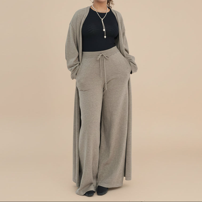 Completo da salotto a coste da donna, 3 pezzi: cardigan e coordinato a gamba larga