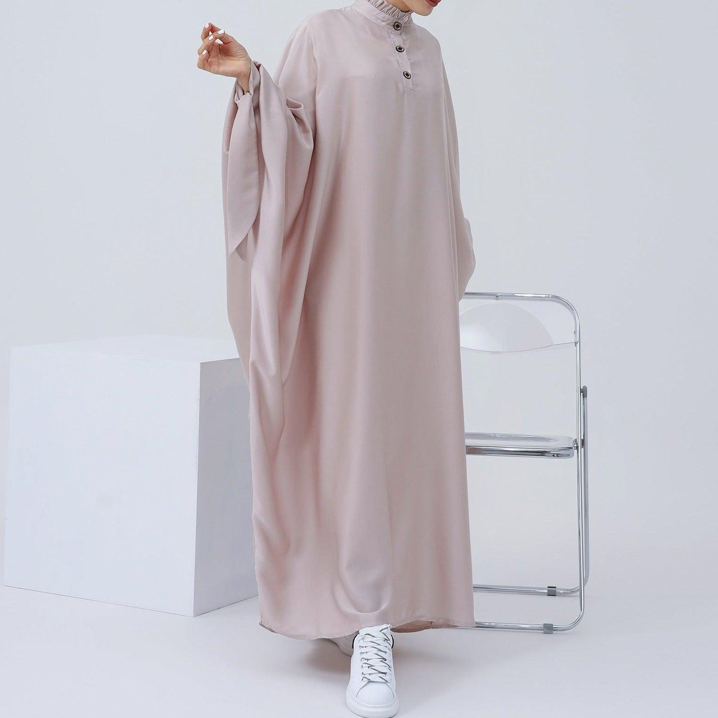 Folk batwing abaya with bow sleeves - Try Modest Limited 