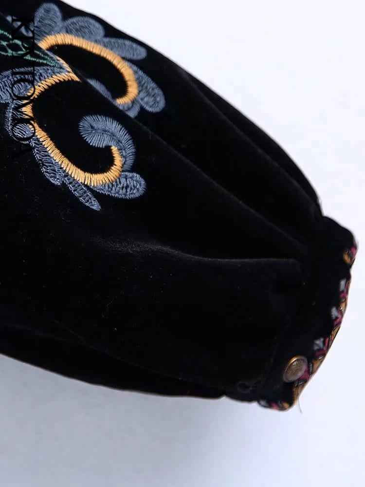 Black velvet embroidered blazer for women-Vintage style - Try Modest Limited