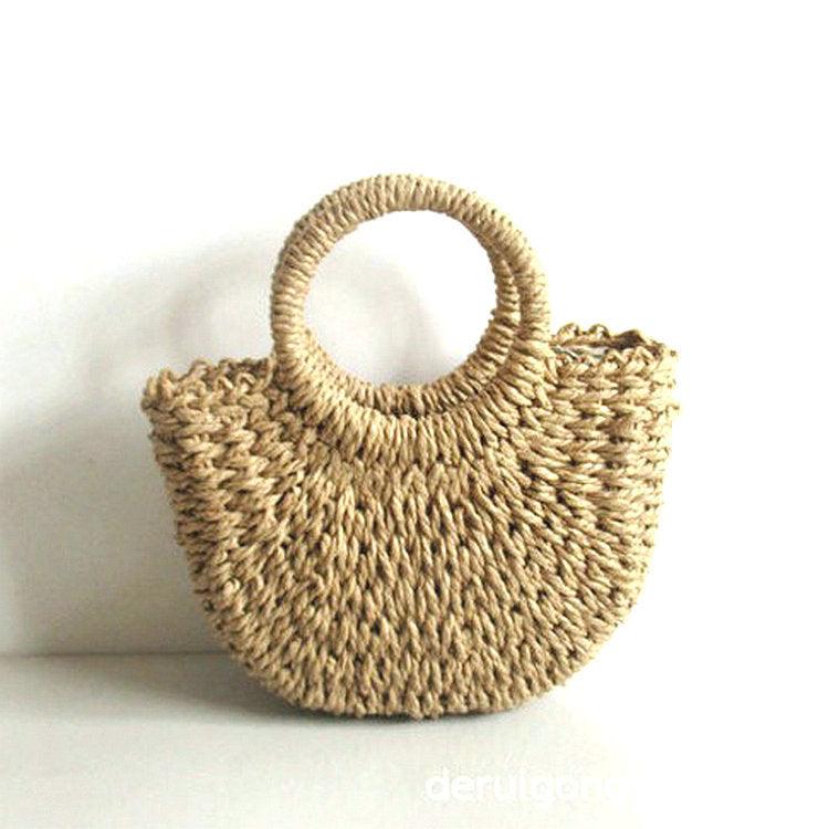 Round bucket woven holiday beach bag - Try Modest Limited